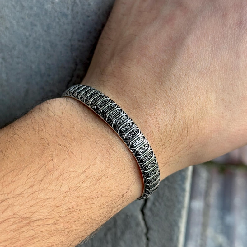 Handmade Men's Silver Bracelet, Men Engraved Cuff Bracelet, Adjustable Cuff Men Bangle, Handmade Cuff Bracelet, Anniversary Gift, Men Gift