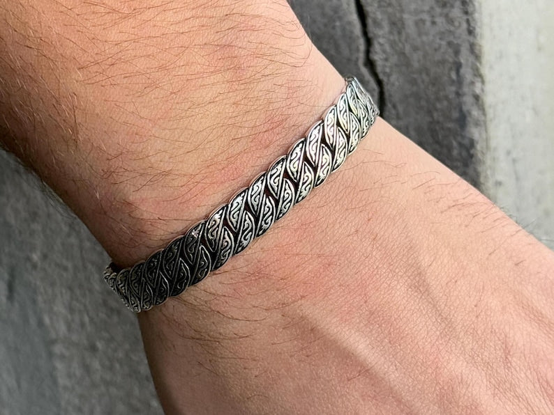 Handmade Men's Silver Bracelet, Men Engraved Cuff Bracelet, Adjustable Cuff Men Bangle, Handmade Cuff Bracelet, Anniversary Gift, Men Gift