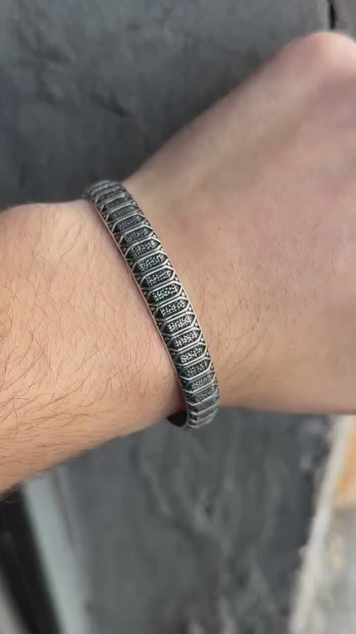 Handmade Men's Silver Bracelet, Men Engraved Cuff Bracelet, Adjustable Cuff Men Bangle, Handmade Cuff Bracelet, Anniversary Gift, Men Gift