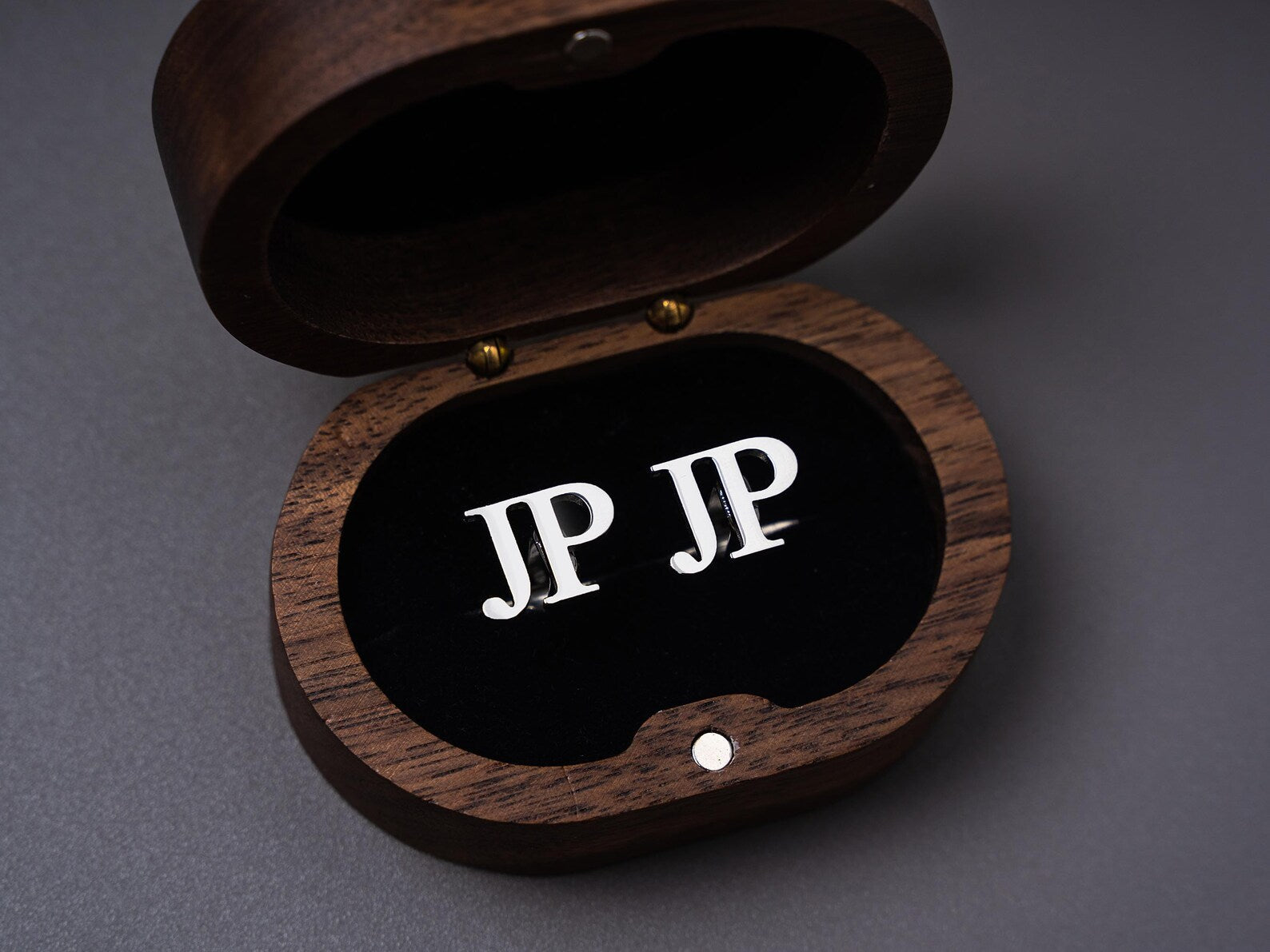 INITIAL ALPHABET CustomiSe Cufflinks